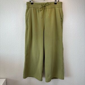 Lululemon Align Wide Leg Cropped Sweatpants Olive Green 3/4 Length Cotton - 6
